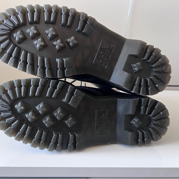 Dr. Martens Leather Boots, Women's Size 8 - Picture 3 of 3